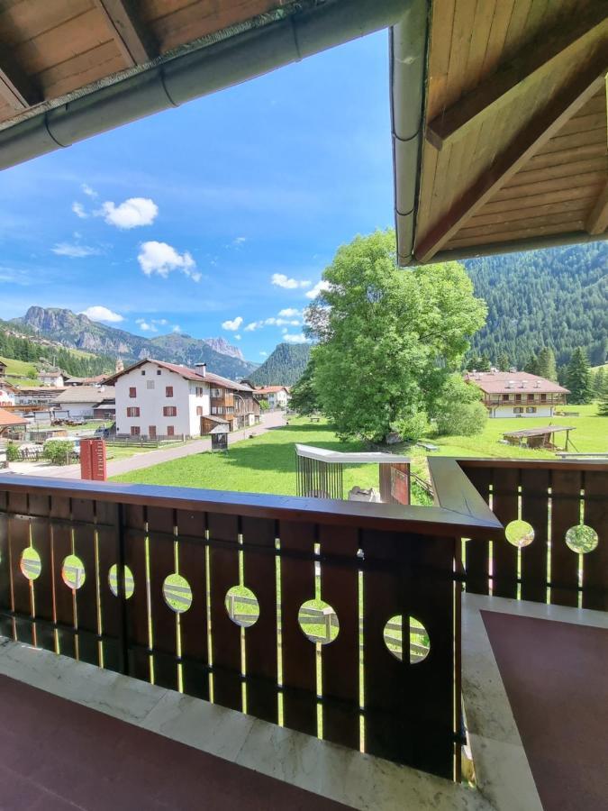 La Casa Del Mulino Apartment Pozza di Fassa Exterior photo